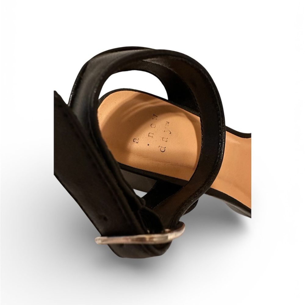 Chic Black Block Heel Sandals - Picture 4 of 5